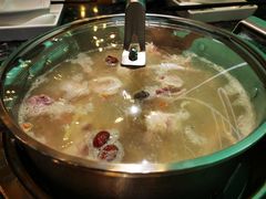 -一席地·本地鸡窝·杭帮鸡火锅(萧山银隆百货店)