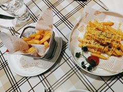 -菲滋意式餐厅(临海银泰店)
