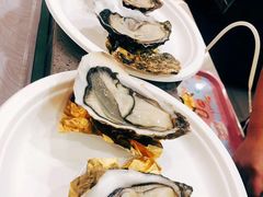 -HIHE Bistro·Oyster Bar(华熙live店)