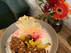 菠萝酸奶-O'mills Sourdough Bakery&Bistro(永嘉路店)