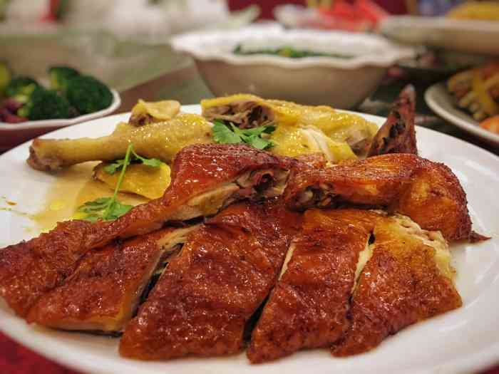 大海湾食家-"地址:海田教材市场里边,门面挺大的,在二.