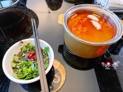 开胃番茄锅-鲁西肥牛(九方购物中心店)