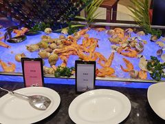 -亚龙湾希尔顿自助餐厅·海鲜·烧烤·沙滩BBQ·现场乐队
