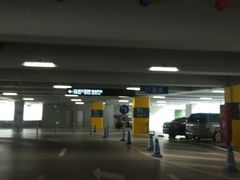 -上海虹桥国际机场1号航站楼-P2停车场