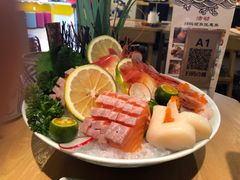 -沼津港渔市(宏伊国际广场店)