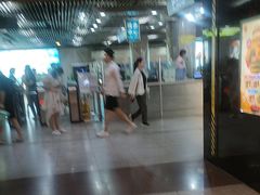 -麦当劳(中山公园龙之梦店)