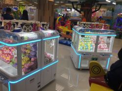 -莫莉幻想儿童乐园(哈尔滨王府井店)