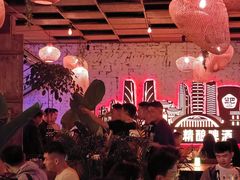 -岔巴精酿啤酒餐吧(南屏街店)