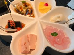 甜品总汇-赠李白·如诗的川味(余杭万达广场店)