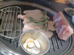 -黑豚黨韩国烤肉料理(悦然时光店)