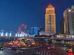 -陆家嘴空中步行连廊