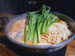 -辛明堂洞韩式芝士年糕火锅(万达店)