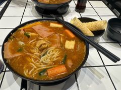 -肥汁米蘭香港米线(长宁来福士店)