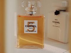 -CHANEL(恒隆广场店)