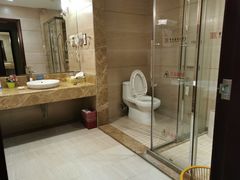 -肇庆国际大酒店(七星岩星湖景区店)