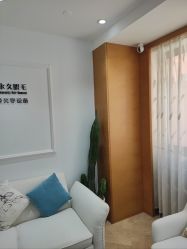 -HEYAN荷妍专业脱毛连锁机构