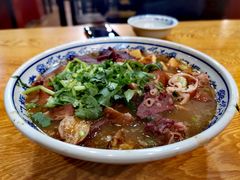 卤煮火烧-门框胡同百年卤煮(新街口店)