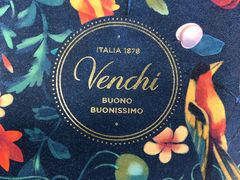 -VENCHI 闻绮(北京国贸商城店)