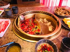 红白鸳鸯锅-小龙坎老火锅(北京三里屯店)