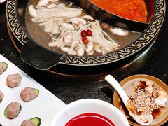 -三江两海老火锅(北京首店)