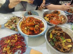 -辣盆盆麻辣小龙虾(哈尔滨总店)