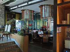 -黄泥岗·地道湖北菜(奥特莱斯店)