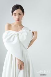-Lady  Jane高端婚纱礼服馆