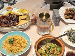 -八府香鸭·啫啫煲(华山路店)