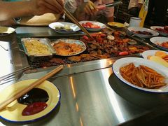 -马路牙子地桌烤肉(工体店)