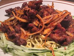 新疆黄面炒烤肉-纳鲁孜·新疆特色餐厅(上海悦荟广场店)