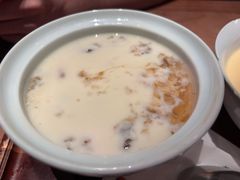 -RUXU入续糖水铺与包(卓悦中心店)