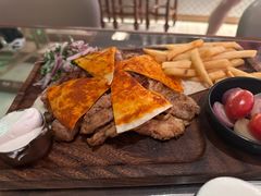 -ELI FALAFEL Lebanese&Mediterranean黎巴嫩美食(富城路店)