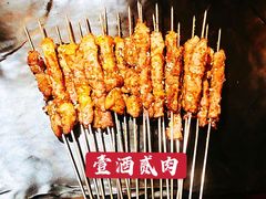 -呼和浩特市融桥商贸有限公司-停车场