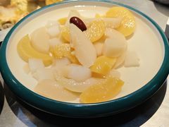 水果罐头-松江屯东北农家铁锅炖(沧州店)