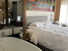 -广州花园酒店