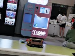 -冰纷万象滑冰场(深圳万象城店)