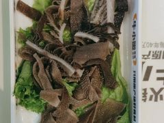 -牛小嫩串串火锅(老国贸总店)