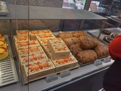 -好利来(上海虹桥新天地Lab主题店)