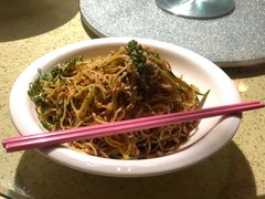 -铜锣湾·有麝自然香(重庆新天地店)