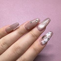 -ALLIE爱丽美甲美睫·专业建构