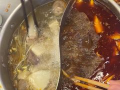 -宴全牛粤来越牛潮汕鲜牛肉火锅(海州万达广场店)