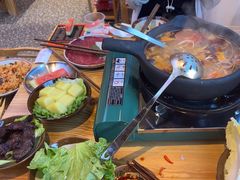 -黔二妞地摊火锅(龙华清湖店)