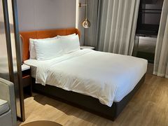 -广州花都融创文旅城希尔顿惠庭酒店