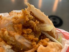 麦辣鸡腿汉堡经典中薯条套餐-麦当劳(国际社区店)