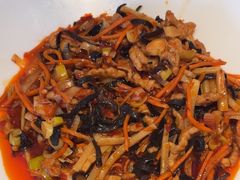 -严记小天府酸菜鱼(西四路店)