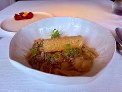 -弦月窗LUNETTE BY AMANDA(复兴路店)