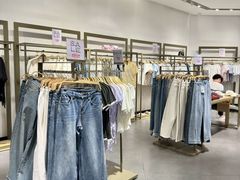 -URBAN REVIVO(佛山南海万达广场店)