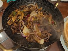 -鲁南仔·滕州炒鸡(经三路店)