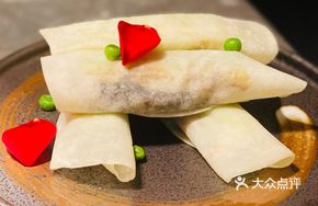 Thin Pancake with Soy Sauce Pork