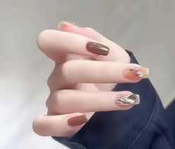 -UMl Nail 尤米美甲美睫半永久